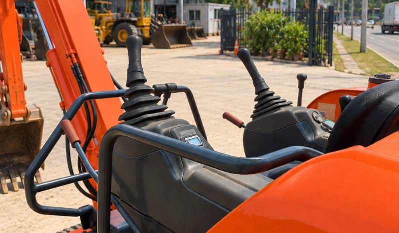 
								Used Hitachi EX30 Mini Excavator (3 Ton) for Sale in Malaysia full									