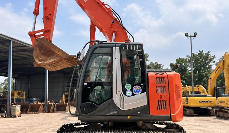 Used Hitachi ZX135US excavator for sale in Malaysia - MACHCORE